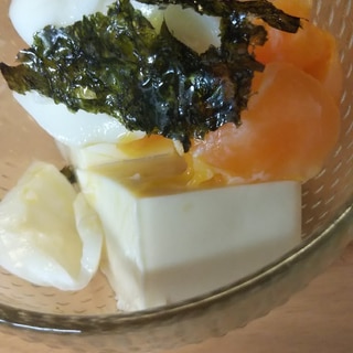 韓国海苔と温玉豆腐